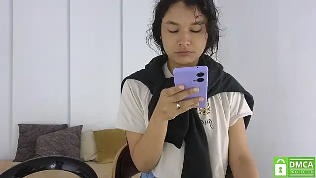 Snapshot of sexychanell_18 chatting on 11-29-25, 01:14 sexychanell 18 online show from 11-29-25, 01:14