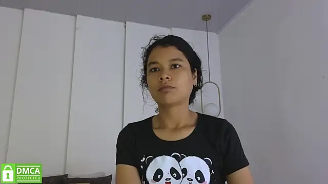 Snapshot of sexychanell_18 chatting on 06-21-26, 12:08 sexychanell 18 online show from 06-21-26, 12:08