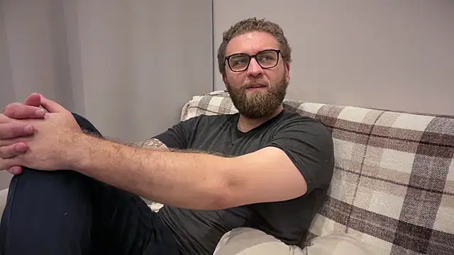 Bear bear  online show from 06-01-26, 09:55
