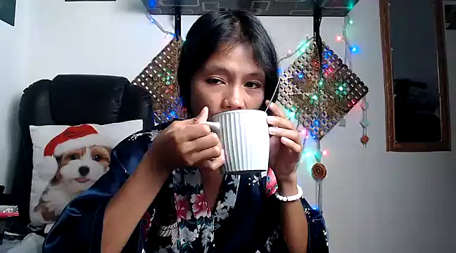 Snapshot of Asexycook4Ubananas chatting on 12-17-24, 01:38 Asexycook4Ubananas online show from 12-17-24, 01:38