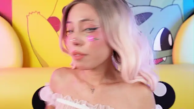 miss  maria online show from 03-25-26, 06:03