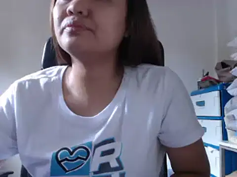 Snapshot of xTheLastVIRGINx chatting on 01-08-25, 06:09 xTheLastVIRGINx online show from 01-08-25, 06:09