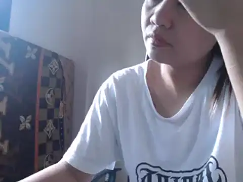 Snapshot of xTheLastVIRGINx chatting on 01-19-25, 05:58 xTheLastVIRGINx online show from 01-19-25, 05:58