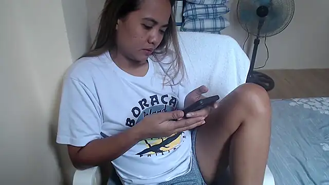 Snapshot of xTheLastVIRGINx chatting on 09-11-25, 05:18 xTheLastVIRGINx online show from 09-11-25, 05:18