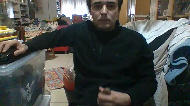 Snapshot of Vyrgin_boy chatting on 03-11-25, 02:18 Vyrgin boy online show from 03-11-25, 02:18