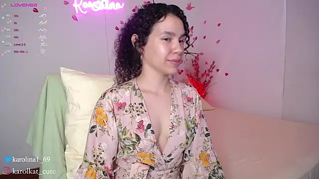 Karolina 1 online show from 02-24-25, 08:25