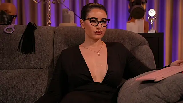 kelly kent online show from 03-04-25, 03:22