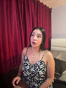 Snapshot of Freyja_soh chatting on 05-11-26, 09:23 Freyja soh online show from 05-11-26, 09:23