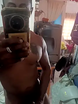 Snapshot of ivandignity chatting on 11-17-25, 06:46 ivandignity online show from 11-17-25, 06:46