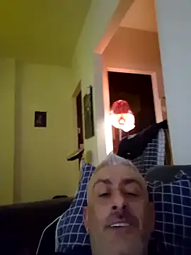 Snapshot of cuci45 chatting on 02-07-26, 10:57 cuci45 online show from 02-07-26, 10:57