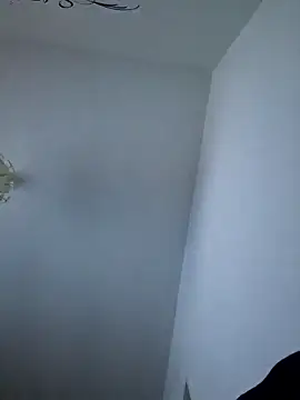 Snapshot of cuci45 chatting on 03-04-26, 09:43 cuci45 online show from 03-04-26, 09:43