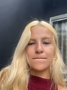 Snapshot of jujubinhahot chatting on 12-26-24, 11:10 jujubinhahot online show from 12-26-24, 11:10