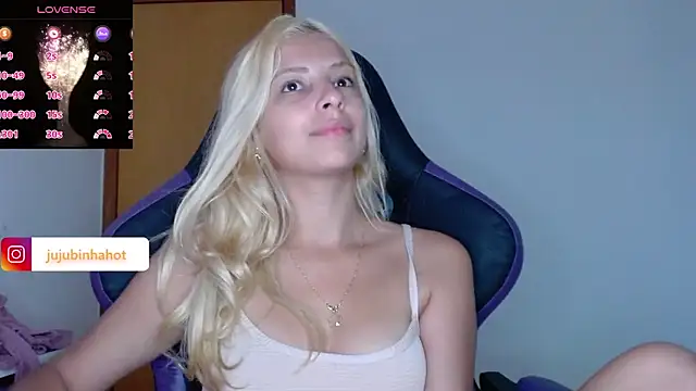 Snapshot of jujubinhahot chatting on 01-04-25, 09:09 jujubinhahot online show from 01-04-25, 09:09