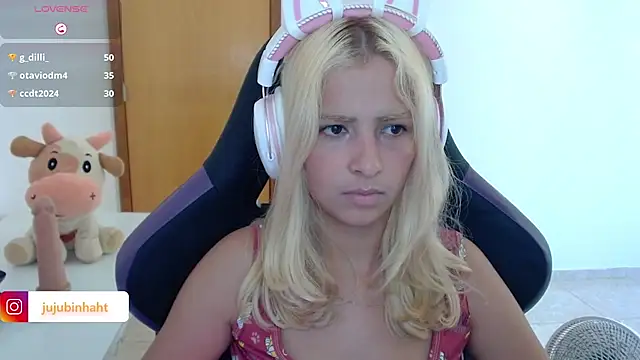 Snapshot of jujubinhahot chatting on 02-04-25, 01:16 jujubinhahot online show from 02-04-25, 01:16