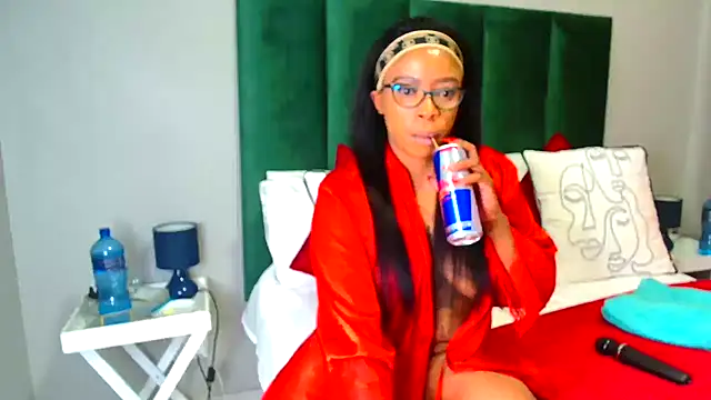 Lalakin90 online show from 10-19-25, 02:12