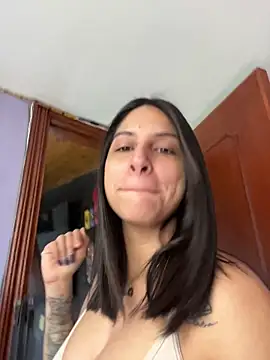 charlotte stevenss  online show from 12-05-25, 02:36