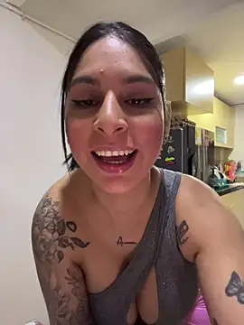 charlotte stevenss  online show from 12-14-25, 12:54