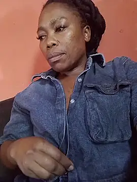 Snapshot of BELINDAXXXXX chatting on 04-27-26, 09:51 BELINDAXXXXX online show from 04-27-26, 09:51