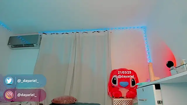 Yellowranger1 online show from 03-22-25, 02:37