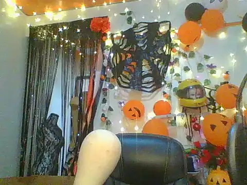 Snapshot of Anaconda2350 chatting on 11-08-25, 10:48 Anaconda2350 online show from 11-08-25, 10:48