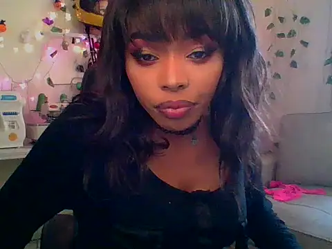 Snapshot of Anaconda2350 chatting on 11-28-25, 01:47 Anaconda2350 online show from 11-28-25, 01:47