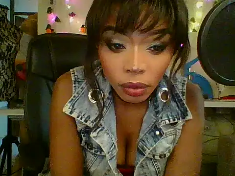 Snapshot of Anaconda2350 chatting on 02-24-26, 11:30 Anaconda2350 online show from 02-24-26, 11:30