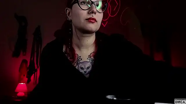 Amanita  Pantherina online show from 09-26-25, 10:30