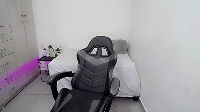 Youlittlepervertt  online show from 01-07-26, 03:53