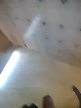 Snapshot of Deshilund9 chatting on 12-06-24, 08:26 Deshilund9 online show from 12-06-24, 08:26