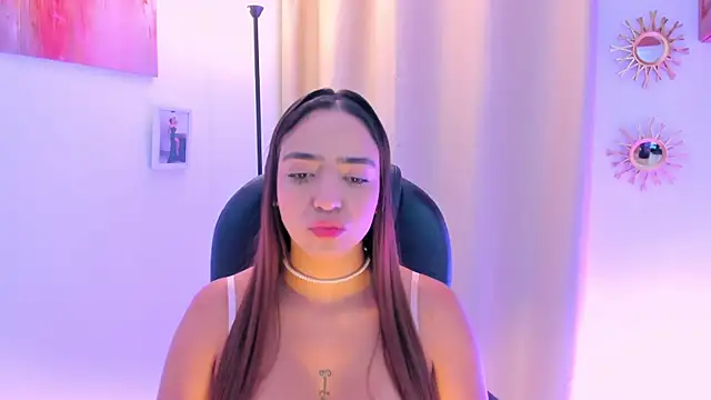 Snapshot of MariamRivera_ chatting on 02-07-26, 02:15 MariamRivera online show from 02-07-26, 02:15