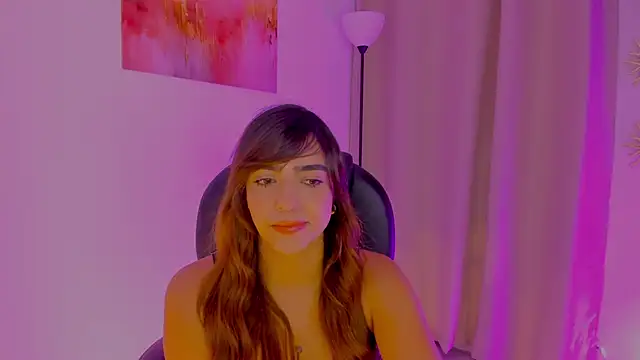 Snapshot of MariamRivera_ chatting on 02-12-26, 12:27 MariamRivera online show from 02-12-26, 12:27