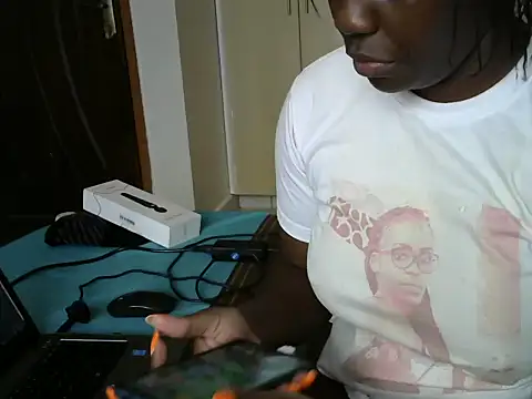 sexydarl online show from 01-06-25, 07:20