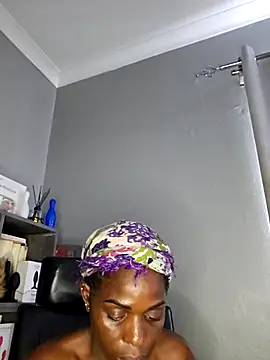 Snapshot of Shaniko89 chatting on 02-26-26, 07:29 Shaniko89 online show from 02-26-26, 07:29