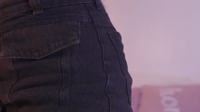 Snapshot of driana_hoffman chatting on 02-28-26, 03:46 driana hoffman online show from 02-28-26, 03:46