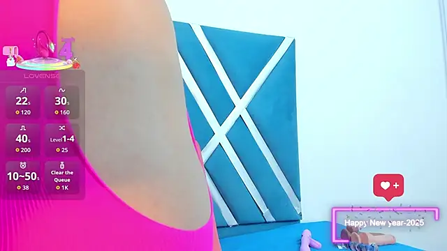 Snapshot of lara_murphy chatting on 11-12-25, 11:03 lara murphy online show from 11-12-25, 11:03