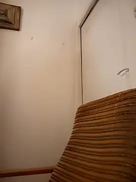 Snapshot of She-devilx chatting on 02-22-25, 10:42 She-devilx online show from 02-22-25, 10:42