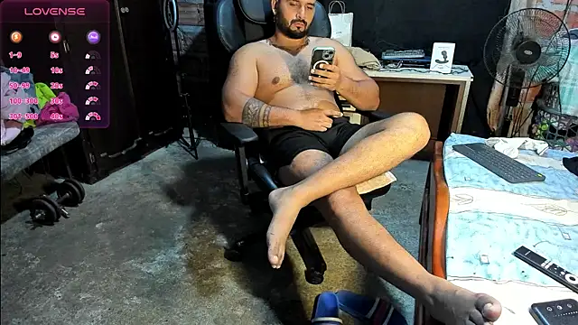 Snapshot of Imperion_king chatting on 12-29-24, 07:50 Imperion king online show from 12-29-24, 07:50