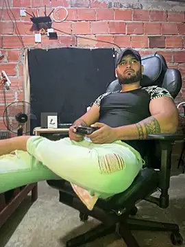 Snapshot of Imperion_king chatting on 01-29-25, 03:12 Imperion king online show from 01-29-25, 03:12