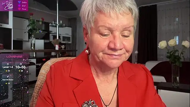 Snapshot of roxana_brooks chatting on 02-05-25, 06:15 roxana brooks online show from 02-05-25, 06:15