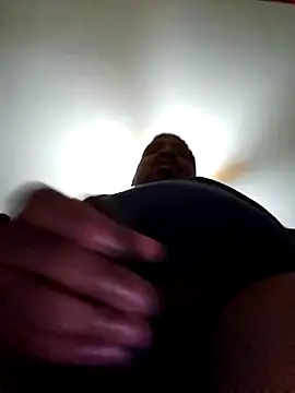 Snapshot of Ambush_Sword67 chatting on 03-20-25, 04:18 Ambush Sword67 online show from 03-20-25, 04:18