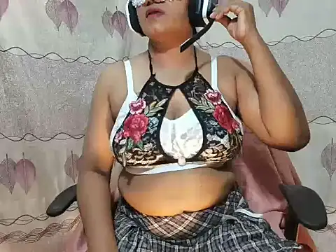 Snapshot of shani-akki chatting on 10-31-25, 06:09 shani-akki online show from 10-31-25, 06:09