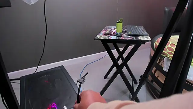 miss sweett online show from 04-13-26, 06:13