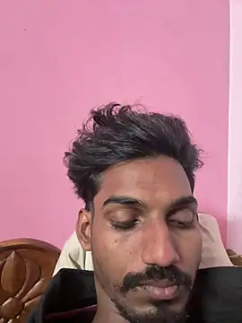 Snapshot of yo19boy chatting on 01-12-26, 05:01 yo19boy online show from 01-12-26, 05:01