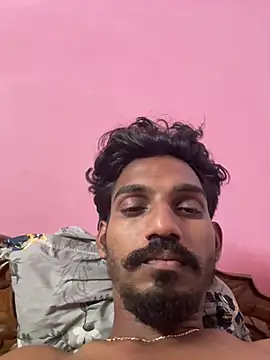 Snapshot of yo19boy chatting on 02-13-26, 06:48 yo19boy online show from 02-13-26, 06:48