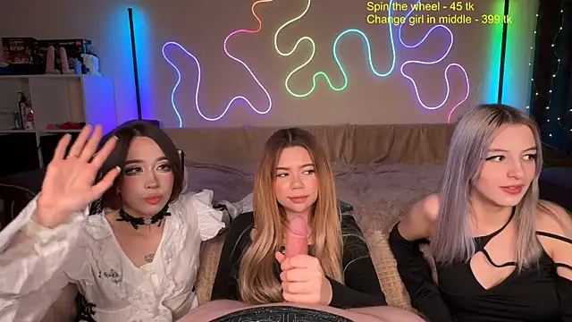 NickAnny online show from 02-04-25, 10:24