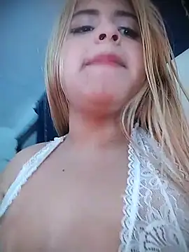 Snapshot of bella_star21 chatting on 03-01-25, 03:21 bella star21 online show from 03-01-25, 03:21