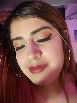 Snapshot of bella_star21 chatting on 10-07-25, 07:49 bella star21 online show from 10-07-25, 07:49