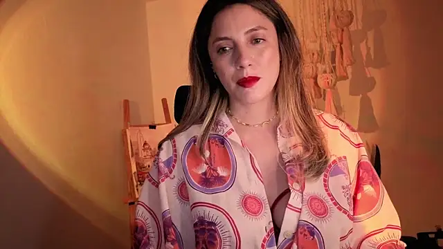 Snapshot of Mala_Bad chatting on 11-07-25, 04:29 Mala Bad online show from 11-07-25, 04:29