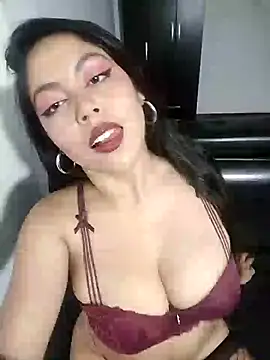 leah passion online show from 12-23-24, 11:49