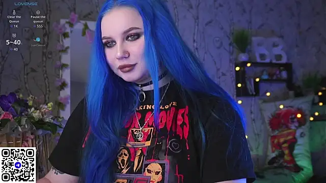 Moon Valkyrie online show from 03-12-25, 09:44